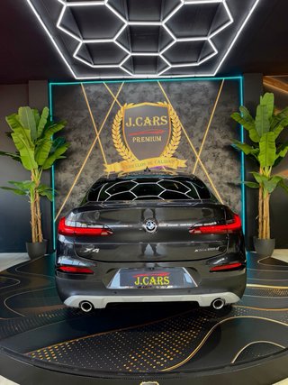 BMW X4 ( X-LINE )