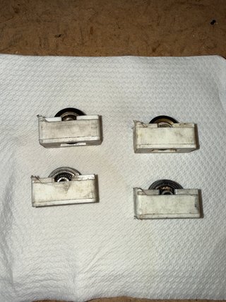 Rueda para ventana corredera aluminio