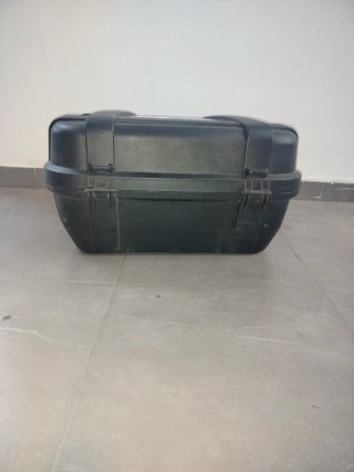 Baúl Givi Trekker Negro/plata