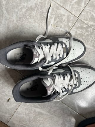 Nike air force casi nuevos