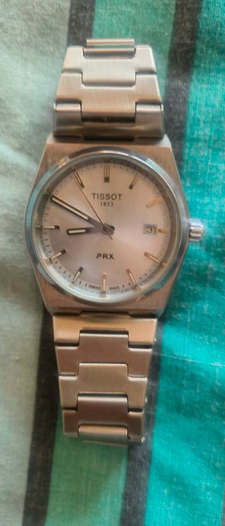 Reloj elegante, automático