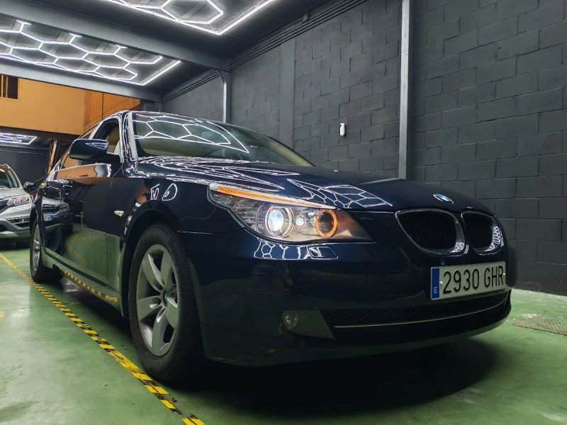 BMW Serie 5 520 i Aut. 2008