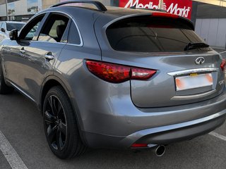 Infiniti QX70 3.7i 2015