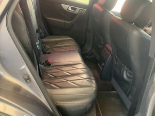 Infiniti QX70 3.7i 2015
