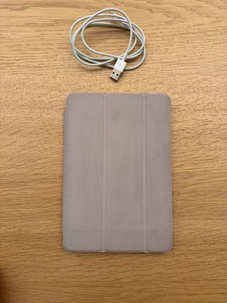 Apple iPad Mini 4 Argento
