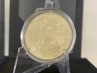 5 Euro 80 anni Vespa Italia 2026 in Cofanetto