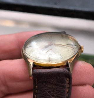 Orologio Certina Vintage a Cordino Dorato