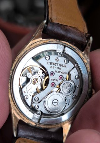 Orologio Certina Vintage a Cordino Dorato