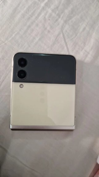 Samsung Z Flip