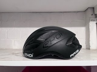 Casco de bicicleta Ekoi negro