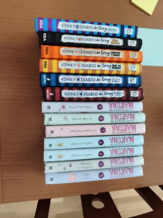 Libros Diario de Greg y La diversión de Martina