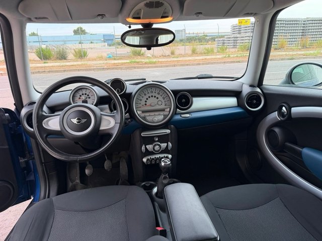 MINI Cooper 2008