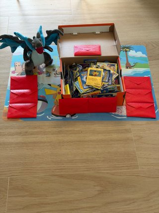 Caja Misteriosa Pokémon