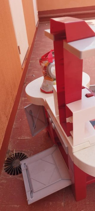 Cocinita de juguete Miele