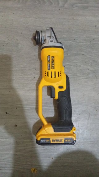 Amoladora Angular DeWalt 18V XR 2.0Ah