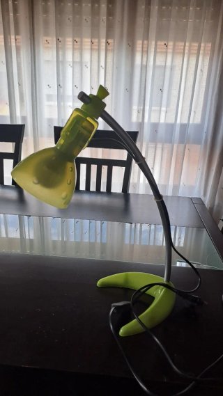Lámpara de escritorio