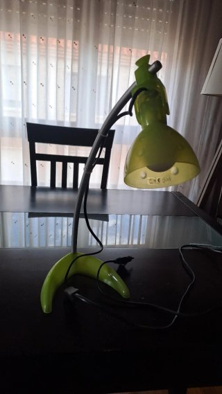 Lámpara de escritorio