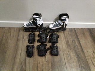 Patines niñ@ ajustables. Regalo protecciones