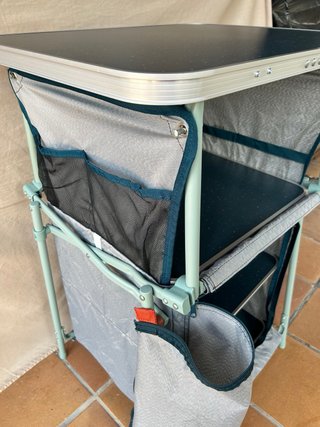 Mesa de cocina de camping decathlon