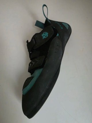 Pies de gato Evolv talla 40
