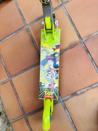 Patinete Toy Story plegable