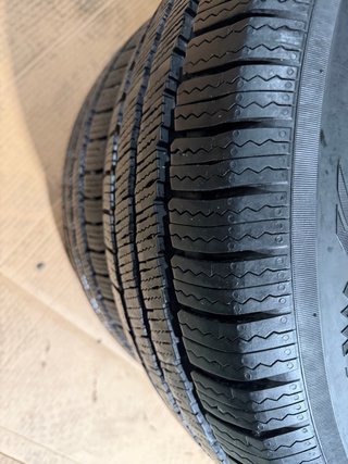Neumáticos 215/65 R15C