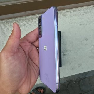 Samsung Galaxy S22 Viola