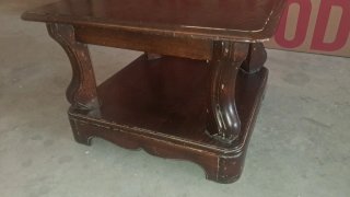 Mesa auxiliar madera maciza