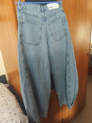 Pantalón vaquero Bershka Wide Pleated Talla M