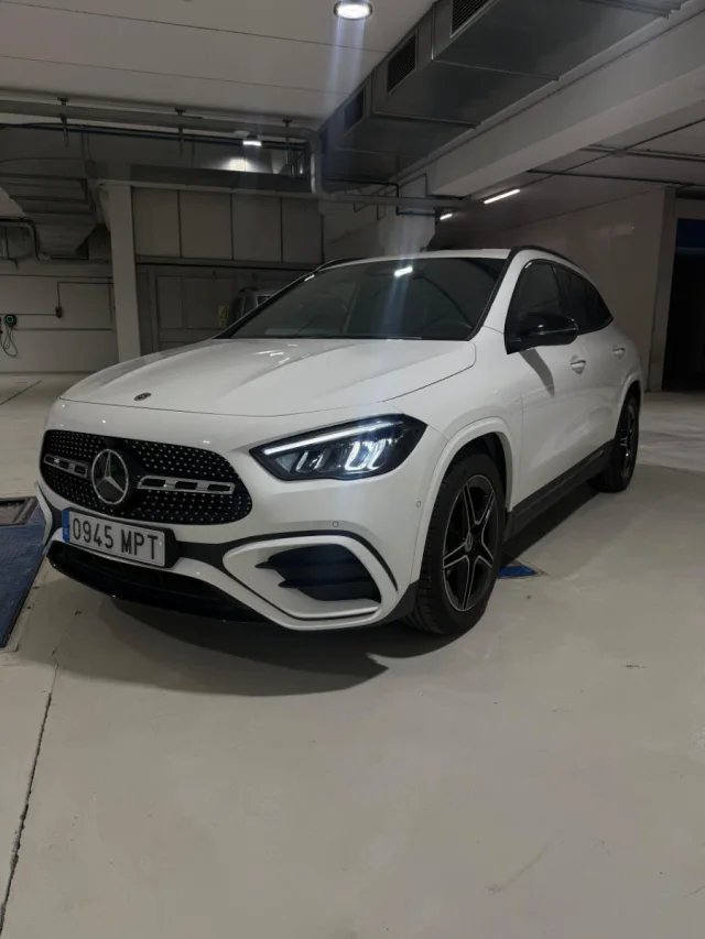 Mercedes-Benz GLA 2024