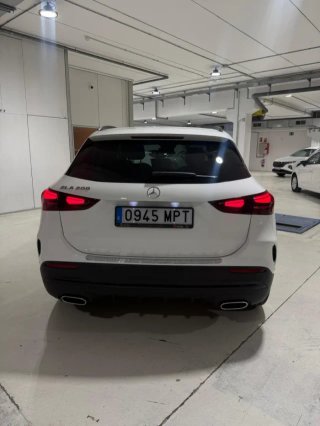 Mercedes-Benz GLA 2024