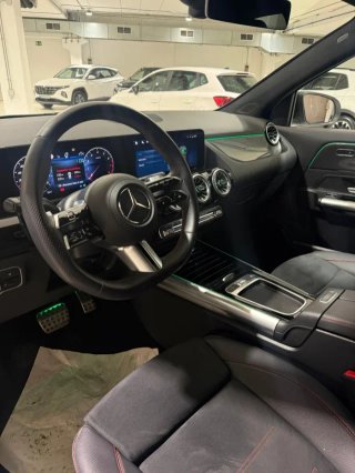 Mercedes-Benz GLA 2024