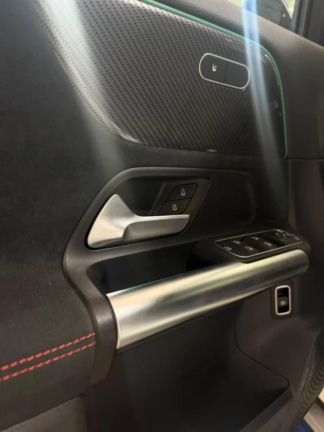 Mercedes-Benz GLA 2024, foto 15