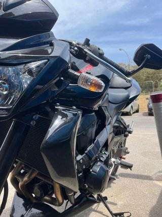 KAWASAKI Z750