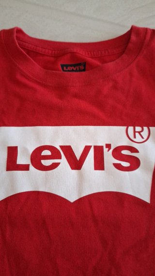 T-shirt ragazzo Levi's rossa