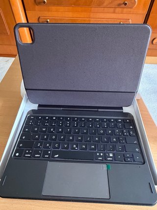 Funda con Teclado Apple iPad