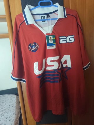 Camiseta FIFA USA Bershka Talla M