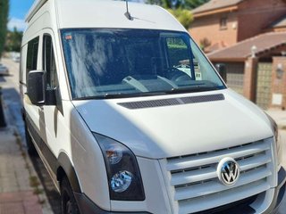 VOLKSWAGEN crafter