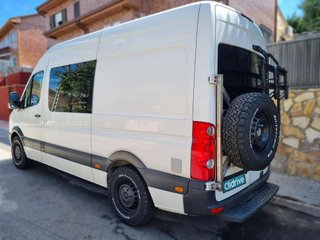 VOLKSWAGEN crafter