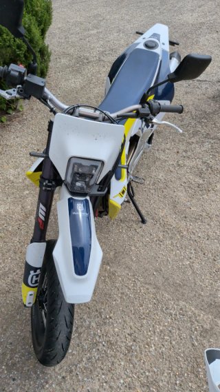 Husqvarna 701 SM