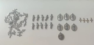 Lote abalorios cruces y colgantes niños