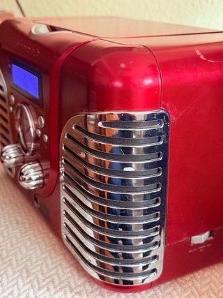 Radio CD Retro Sunstech RP-R2500USB Roja