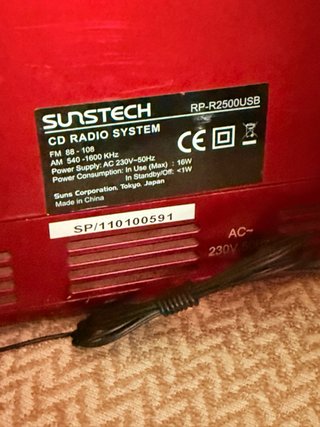Radio CD Retro Sunstech RP-R2500USB Roja