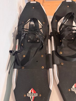Raquetas de nieve Redfeather como nuevas