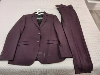 Traje Morado