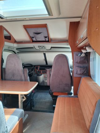 Autocaravana DETHLEFFS ESPRIT RT6874 146cv OCASIÓ!