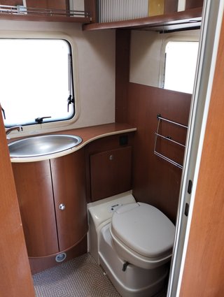 Autocaravana DETHLEFFS ESPRIT RT6874 146cv OCASIÓ!