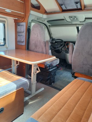 Autocaravana DETHLEFFS ESPRIT RT6874 146cv OCASIÓ!