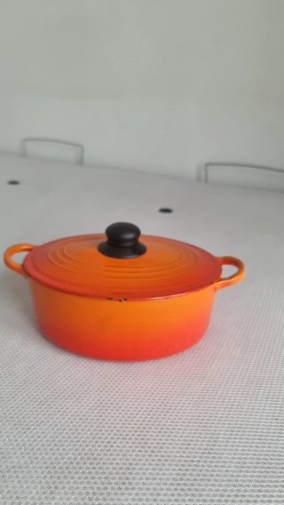 Olla Le Creuset Naranja Ovalada