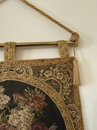 Antico arazzo floreale
